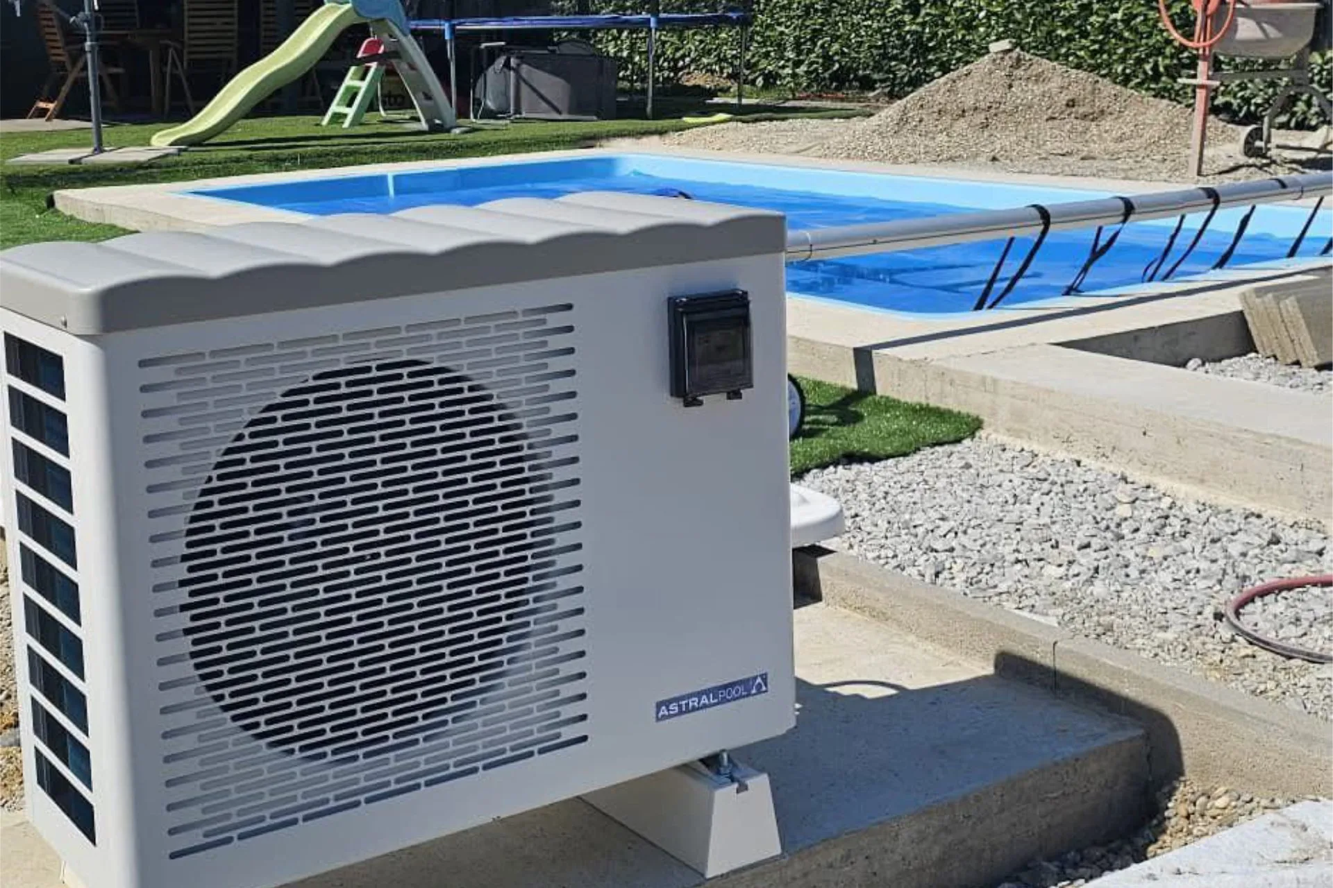 Bazeni i klima: kako održavati idealnu temperaturu vode